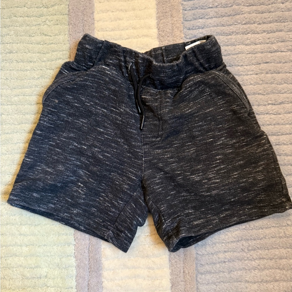 Kids Rumi + Ryder Black Shorts size 2T